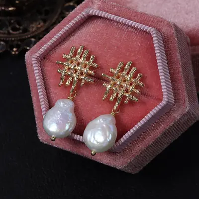 Irregular Hollow Pearl Earrings Vintage Baroque Design