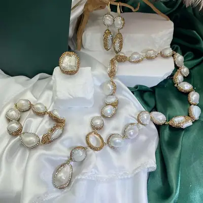 Natural Baroque Pearl Jewelry Set for Women