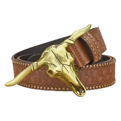 Men's Ngau Tau Belt with Rivet Design