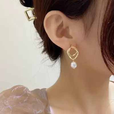S925 Gold Pearl Geometric Earrings for Women