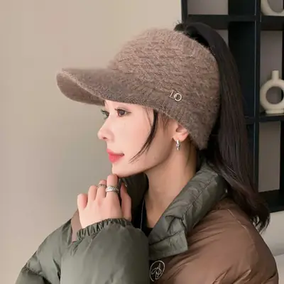 Pink Woolen Knitted Windproof Hat for Women