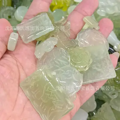 Natural Jade Pendants Ice Through Mixed Batch Low Price