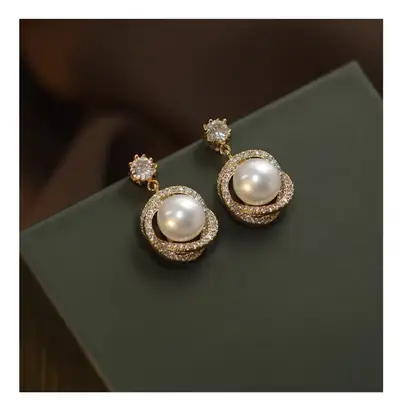 Women's Pearl Earrings with Crystal Top