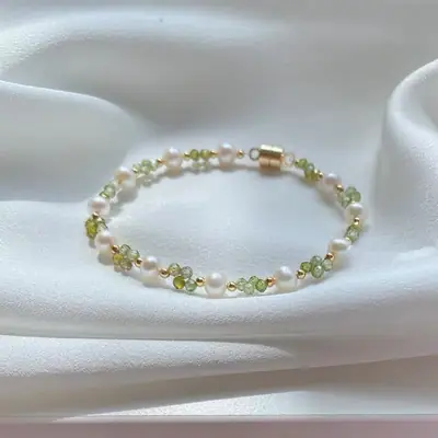 Green Zircon Pearl Bracelet with Clasp
