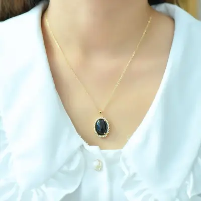 Vintage Jade Pendant with Black Oval Inlay & Gold Chain