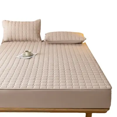 Solid color skin-friendly washed cotton quilted bedspread breathable non-slip thickened dustproof bedspread household Simmons protective cover