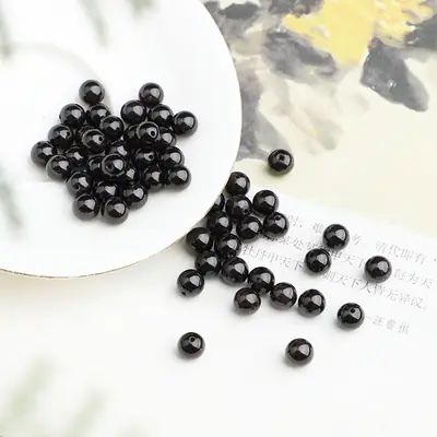 Natural Garnet Round Beads Black