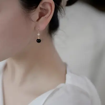 Natural Black Onyx Pearl Earrings 14k Gold