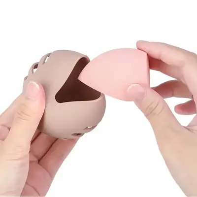Pink Silicone Makeup Brush Storage Box with Dustproof Design