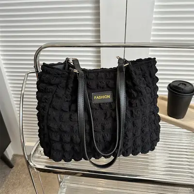 Black Korean Style Pleated Shoulder Bag for Women