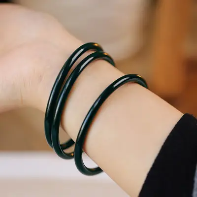 Hotan Jade Jingle Bracelet Green Black Pair