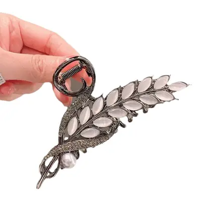 Golden Opal Claw Hairpin for Women Elegant Clip