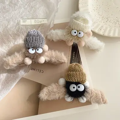Cute Plush Fur Clip Hair Ball for Women
