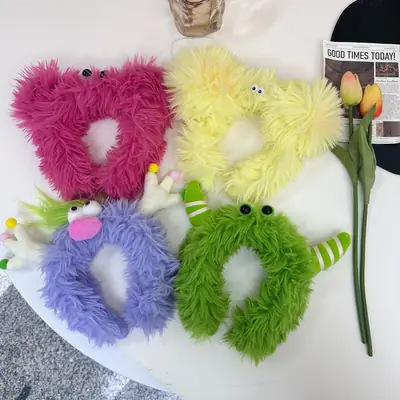 Plush Green Sanfu Hair Clip for Girls Heart Design