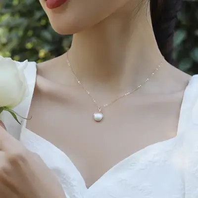 Baroque Pearl Necklace with Clavicle Chain for Women