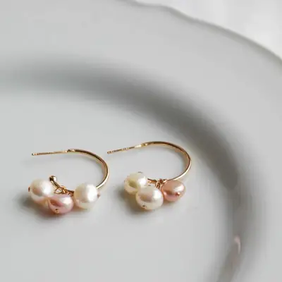925 Silver Pearl Earrings French Temperament Niche Design Pink White