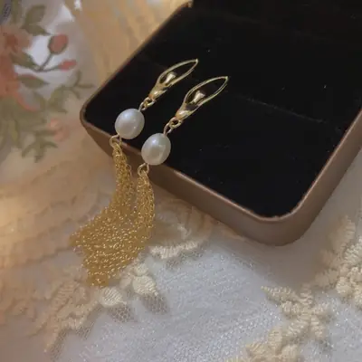 Luxury Pearl Tassel Earrings for Women