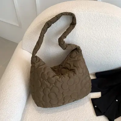 Black Quilted Shoulder Bag for Women 2023 Winter