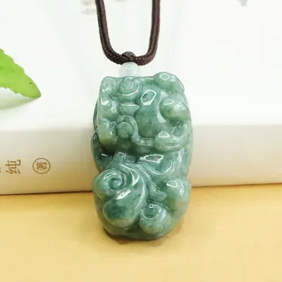Aiyu Natural Jade Pendant Full Color Overlord Pixiu Necklace