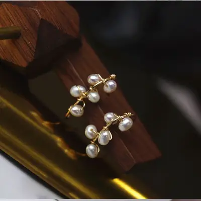 Women's Japanese & Korean Pearl Earrings 14K Gold