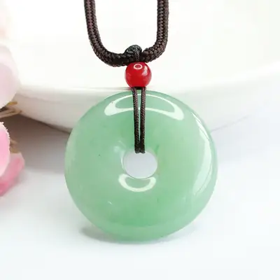 Green Aventurine Safety Buckle Necklace with Red Cap
