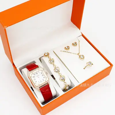 Gold Heart Charm Bracelet Set for Women
