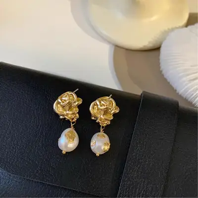 925 Silver Pearl Earrings Gold Foil Flower Design