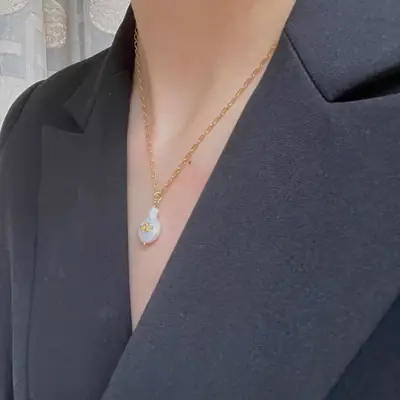 Natural Zhenduo Pearl Necklace Gold Foil Art Vintage