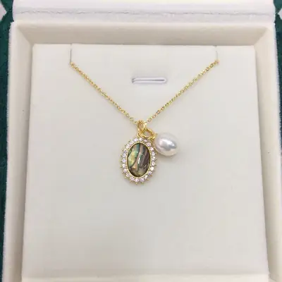 Zhuji Yuan Natural Pearl Pendant with Abalone Shell