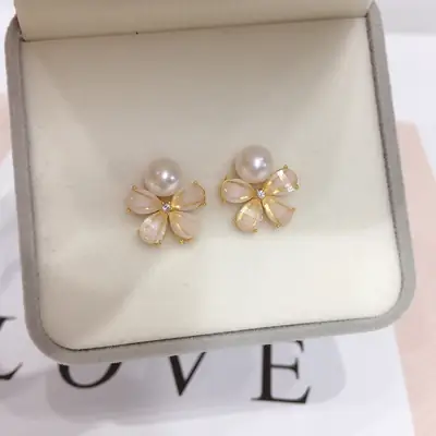 Zhuji Pearl Flower Earrings for Women 18K Gold
