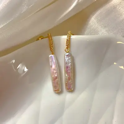 French Retro Pearl Earrings Female Elegant Light Luxury