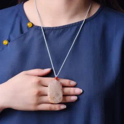Golden Jade Pendant "Great Exhibition" for Women