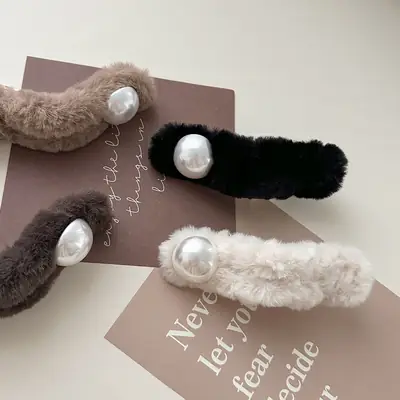 Furry Pearl Hairpin for Women Autumn Winter