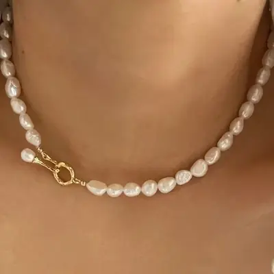 French Retro Pearl Necklace with Gold Clasp