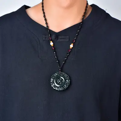 Hetian Jade Pendant "Time to Run" Black