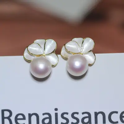 Silver Flower Pearl Earrings 2024 New Fashion