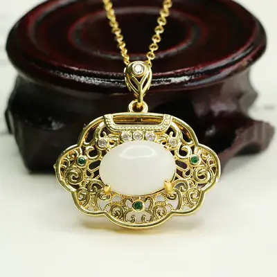 Aiyu Jade Pendant Necklace with Palace Design