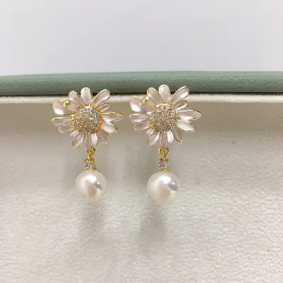Sweet Sunflower Pearl Earrings for Women S925 Sterling Silver