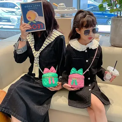 Cute Mini Crossbody Bag for Girls Black Gold Zip