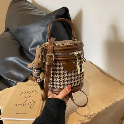2023 Women's Houndstooth Shoulder Messenger Bag