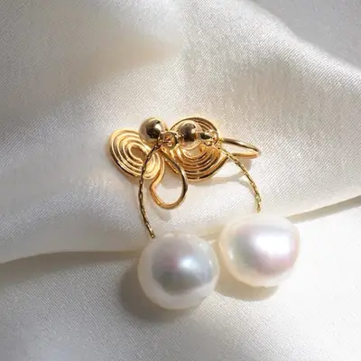 Women's Mosquito Incense Pearl Earrings Long Ear Clip