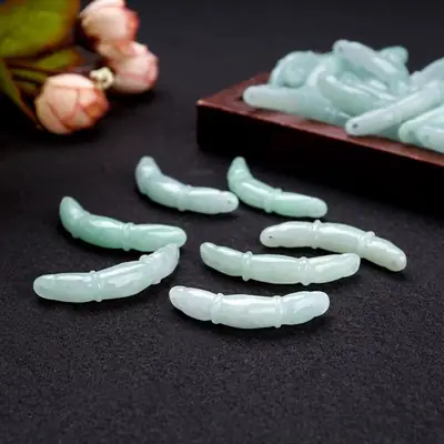 Natural Jade Curved Bracelet Hand Row High Design