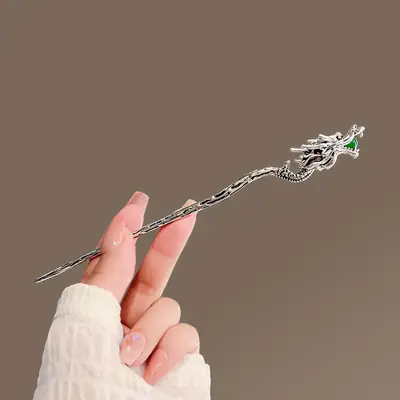 Flying Dragon Play Pearl Hairpin Female Niche Design