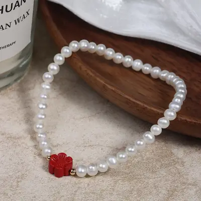 Small Red Flower Pearl Bracelet for Women