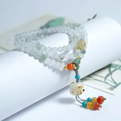 Tianshan Cui Three Ring Bracelet with Lucky Cat Pendant 4mm
