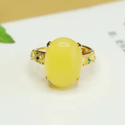 Yellow Amber Palace Style Ring with Diamond Edge