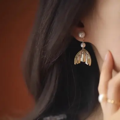 Fishtail Pearl Earrings Gold Plated Elegant Luxury