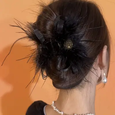 Feather Bow Hairpin with Pearl Earrings & Necklace