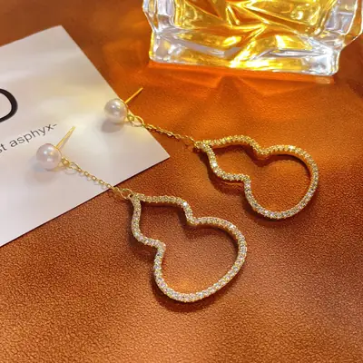 Freshwater Pearl Earrings 18k Gold Personalized Gold Gourd Earrings