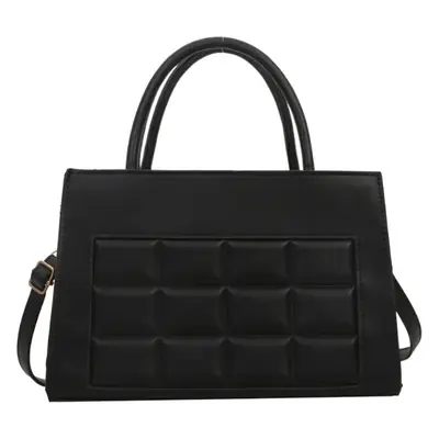 Elegant Plaid Shoulder Bag for Women 2023